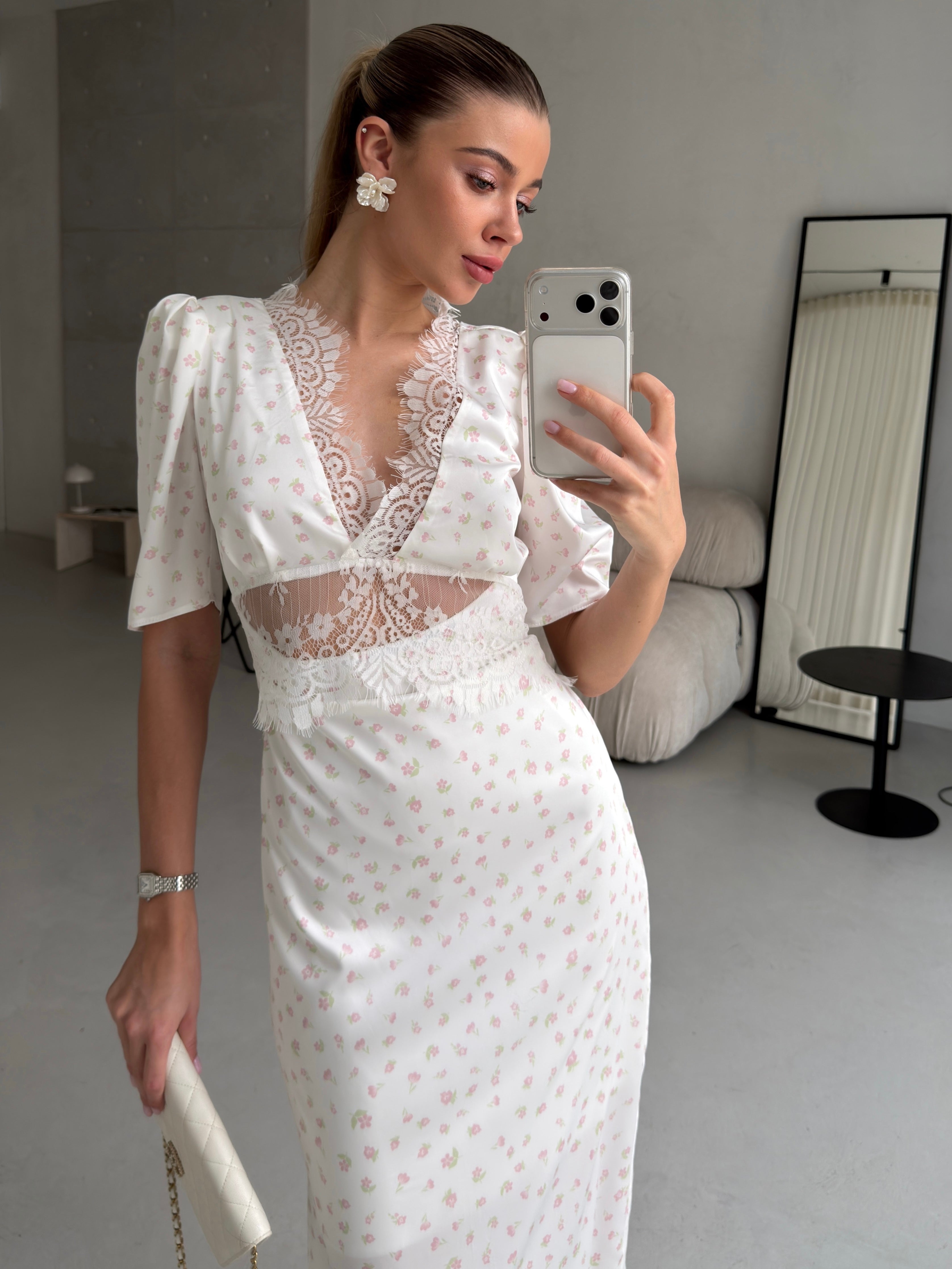 “Elizabeth” dress